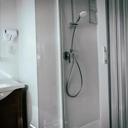 Guest house Aurora Ml Rome