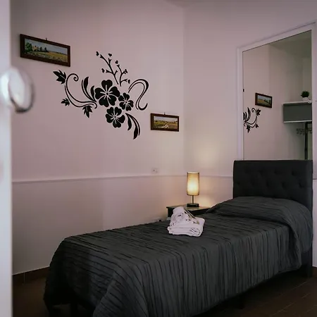 Aurora Ml Guest house Rome