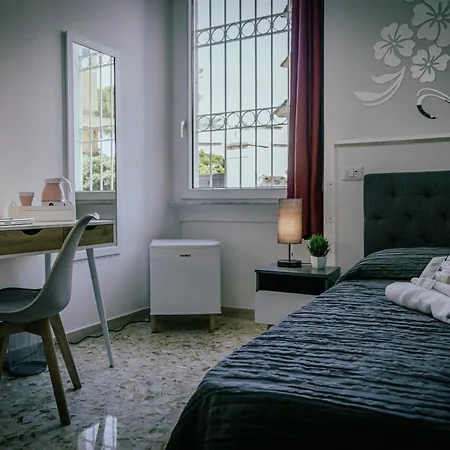 Aurora Ml Guest house Rome