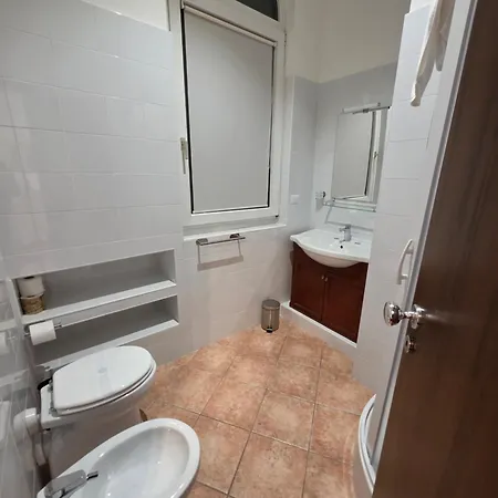 Aurora Ml Guest house Rome